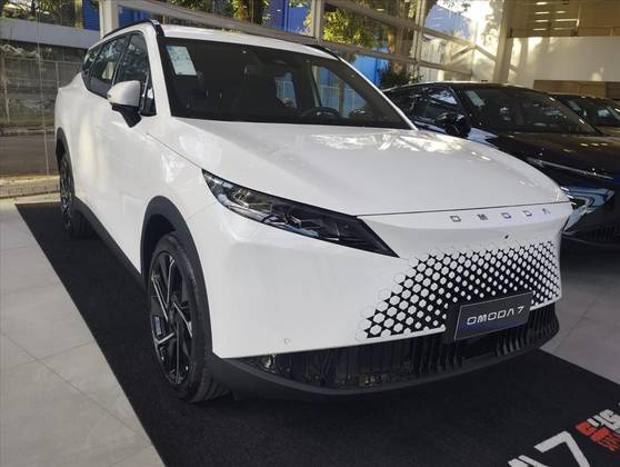 OMODA 7 1.5 TGDI PHEV LUXURY DHT OMODA 7 1.5 TGDI PHEV LUXURY DHT